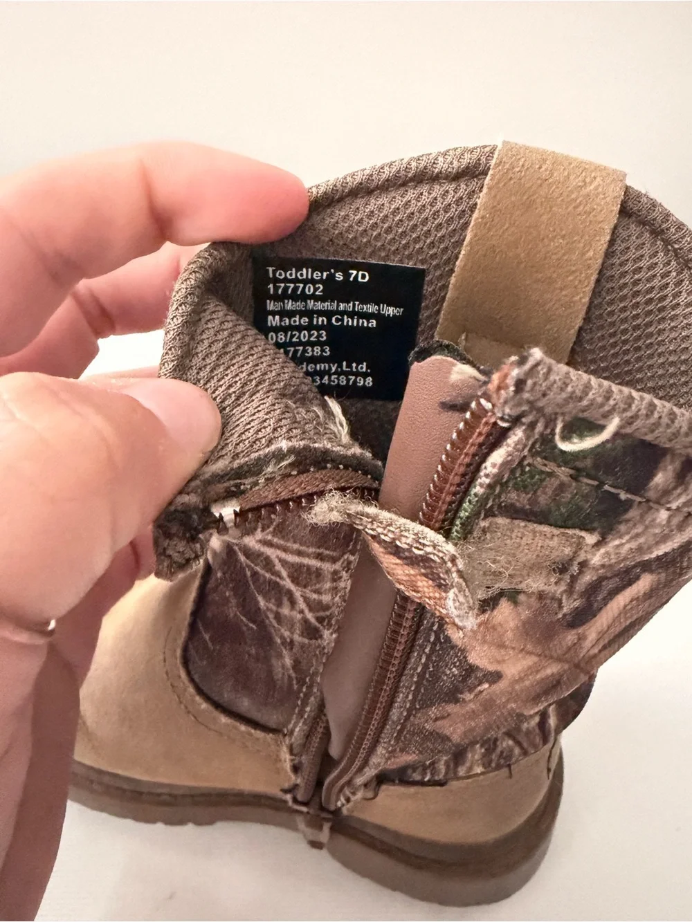 Magellan Outdoors Kids Camo Brown & Tan Zip Boots